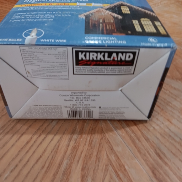 Kirkland Christmas lights 2 sets of 150 clear bulbs white wire - Picture 6 of 6